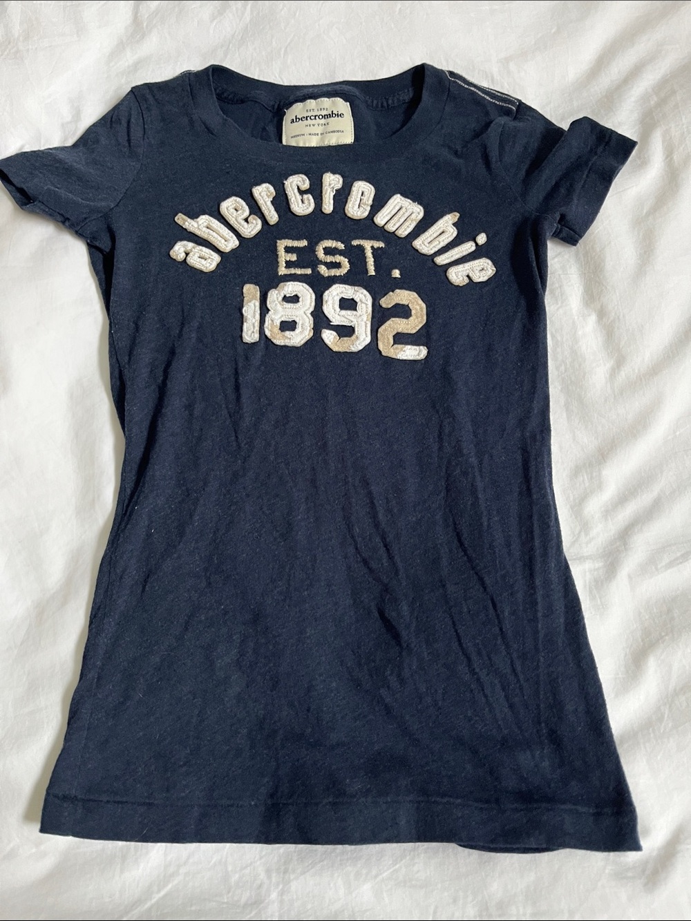 Abercrombie EST. 1892 logo navy blue baby tee short sleeve top Y2K